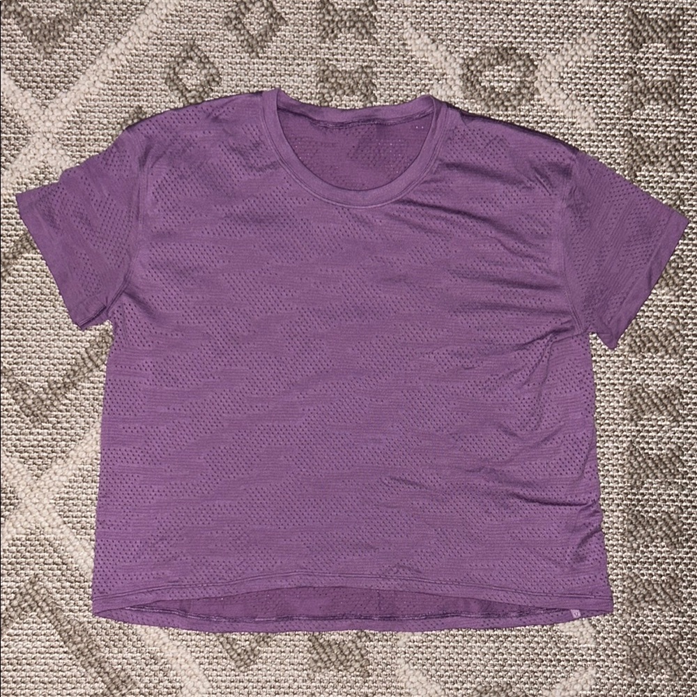 Lululemon Train to Be Cropped Tee